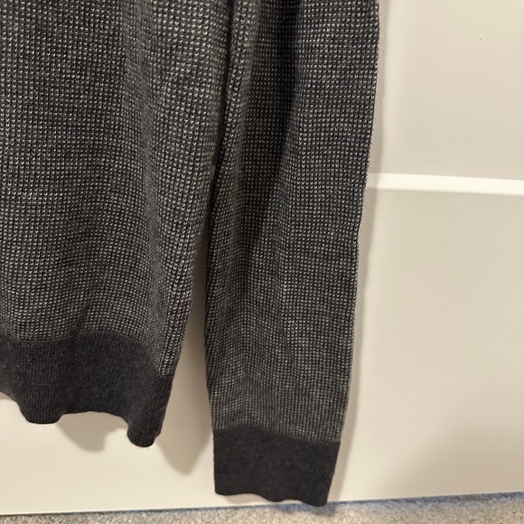 Banana Republic Blue Gray Merino Italian Wool Pullover Sweater Size Medium Tall - Picture 3 of 9